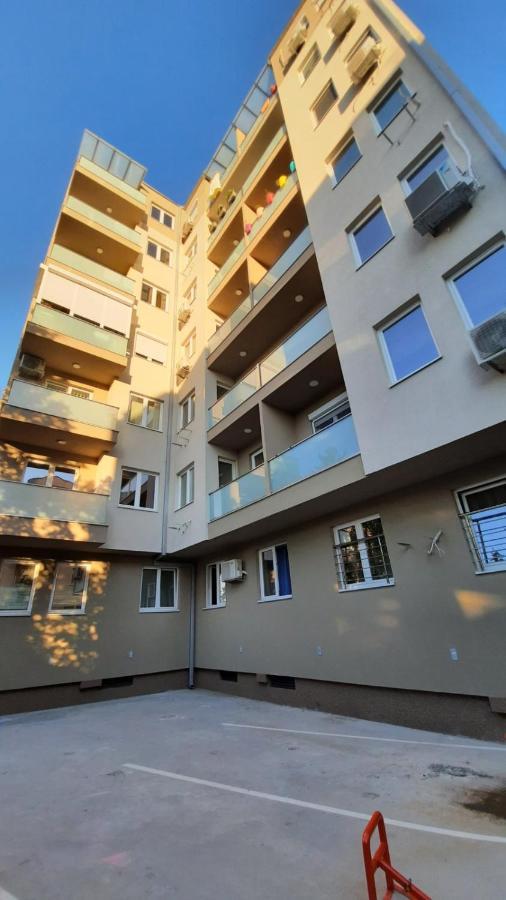 סקופיה Luxury Apartment Iva מראה חיצוני תמונה